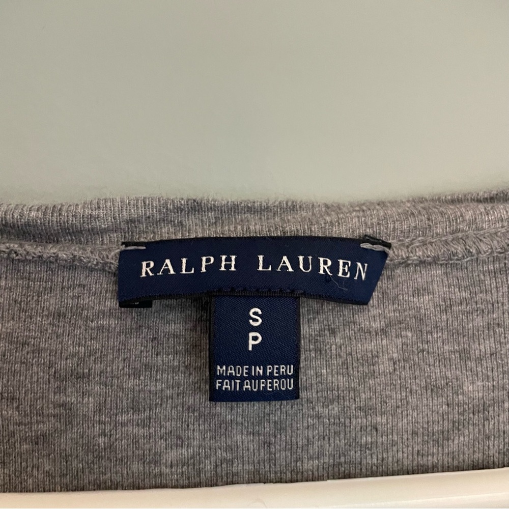 3 for $30 | Ralph Lauren Blue Label Gray V Neck Tee Shirt - Picture 8 of 10